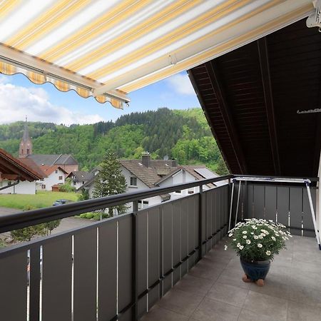 Gieringer Leilighet Oberharmersbach Eksteriør bilde