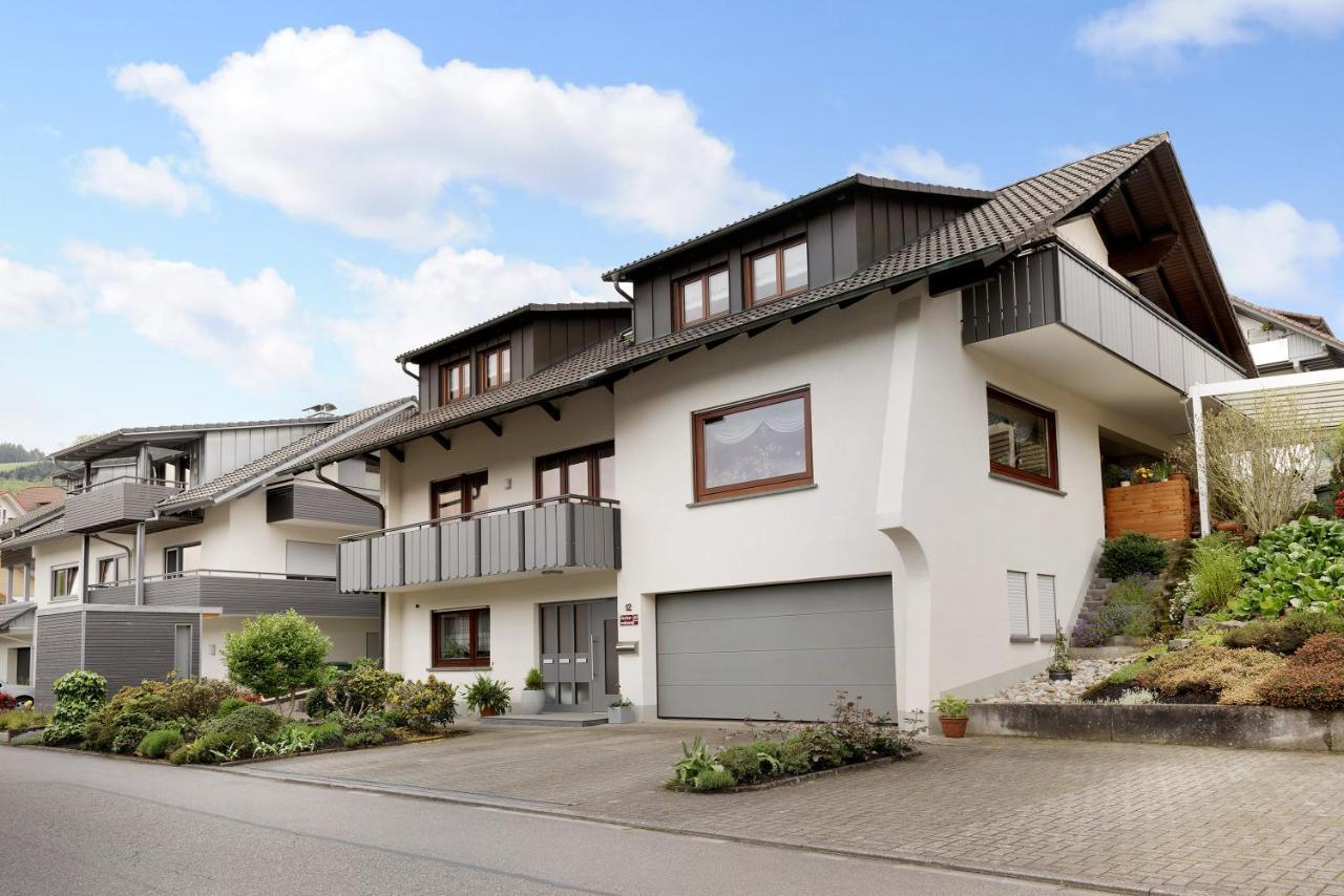 Gieringer Leilighet Oberharmersbach Eksteriør bilde